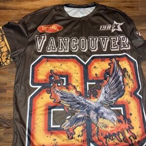 SHEIN Brown Graphic Short Sleeve Tee